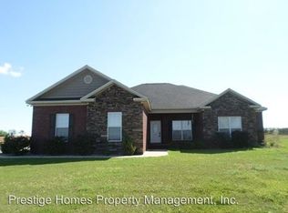 950 Holland Rd, Newton, AL 36352