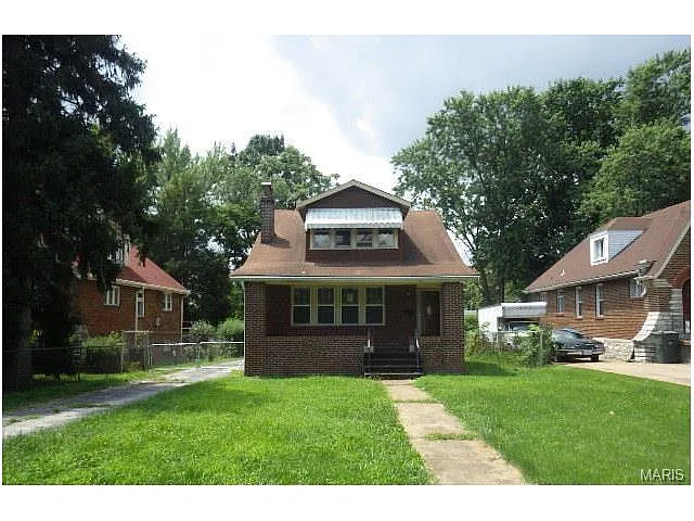 6166 Garesche Ave photo 1