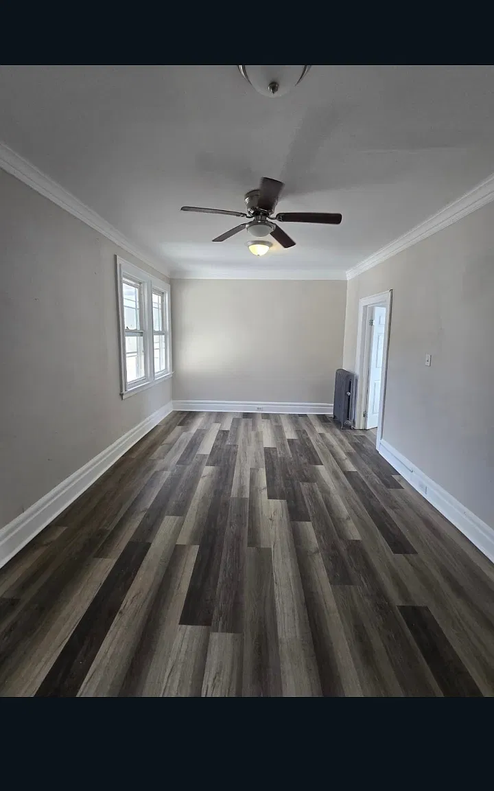 3 bed, $2,000 — Photo 3