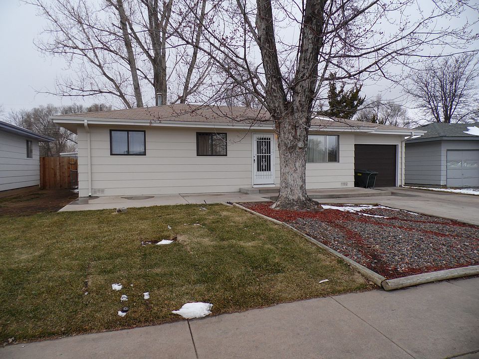 1st image of 119 25th Ave