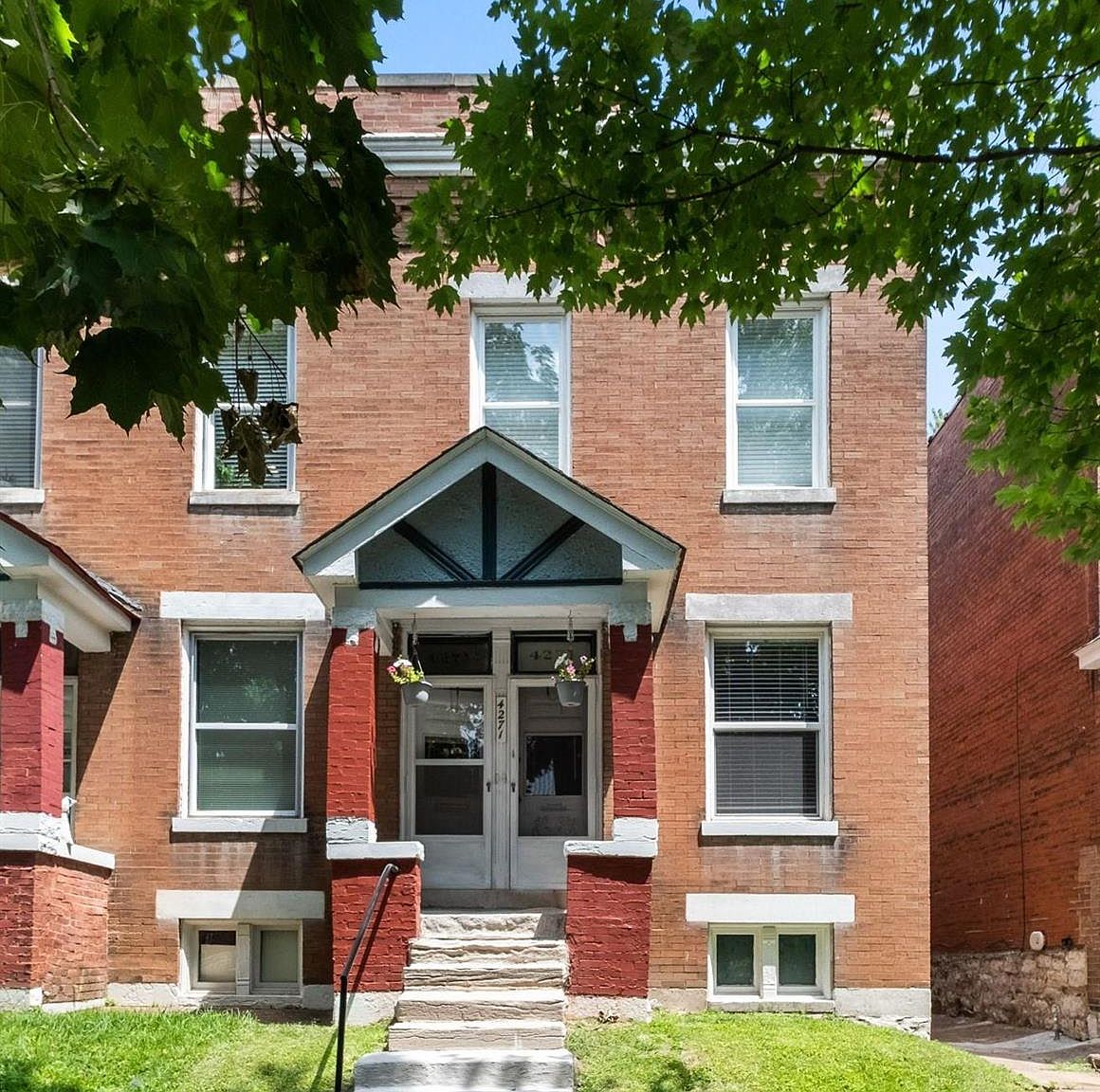 4271 Botanical Ave, Saint Louis, MO 63110 | Zillow