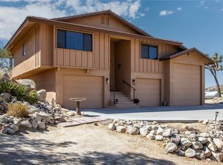 57443 Buena Suerta Rd, Yucca Valley, CA 92284