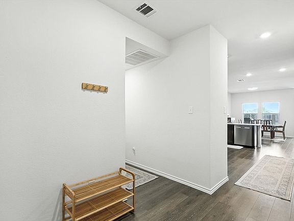4th image of 2116 Rosemary Way