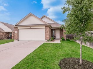 112 Cape Buffalo Dr, Huntsville, TX 77320