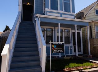 1030 Pine St, Oakland, CA 94607