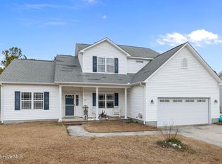 307 Ransom Brook Ct, Beaufort, NC 28516