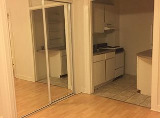 2142 N Lincoln Park W #204, Chicago, IL 60614