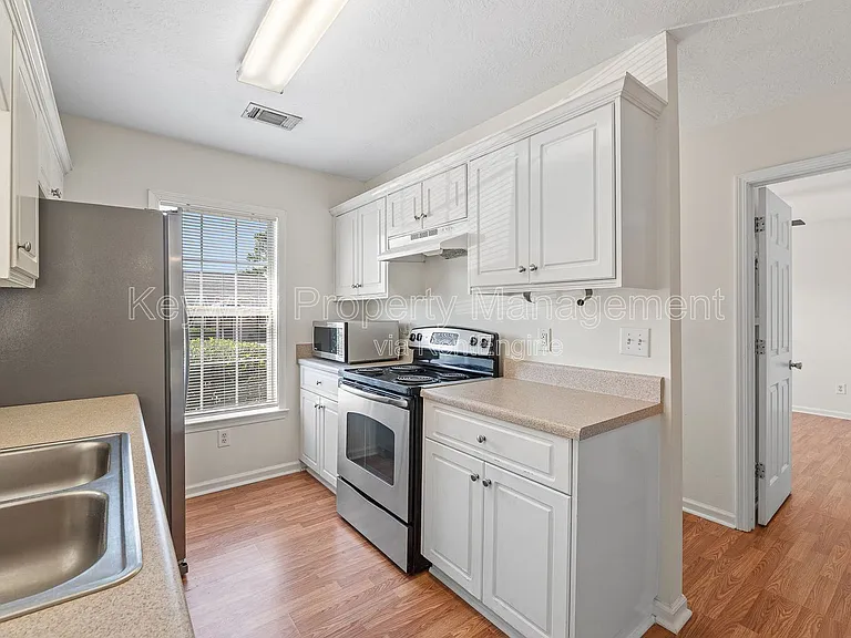 123 Portofino Ln SW — Photo 5