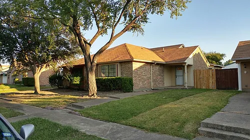 4425 Chapman St Photo 1