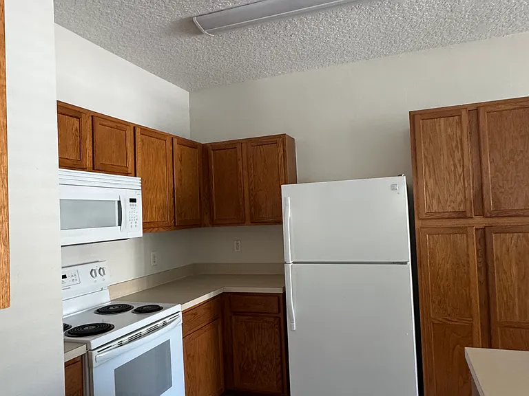 12423 Forest Lake Cir N #3 — Photo 15