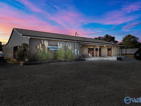 2nd image of 24 Reneau Rd