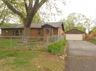 11001 6th St NE, Blaine, MN 55434