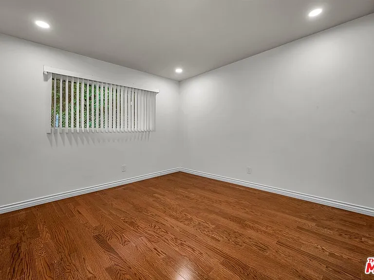 5350 S Slauson Ave — Photo 21
