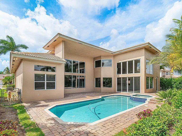 6641 Conch Ct — Photo 49