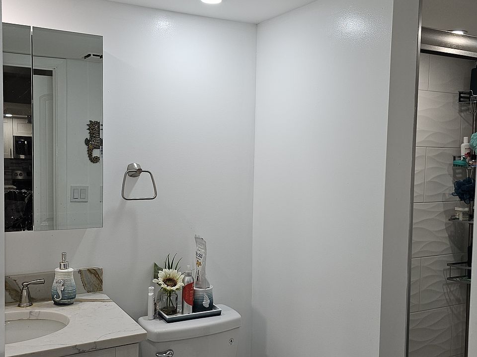 2nd image of 6555 Chasewood Dr APT B