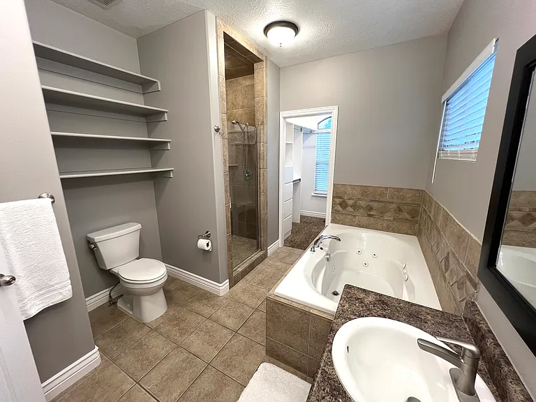 2254 N 1560 W — Photo 15