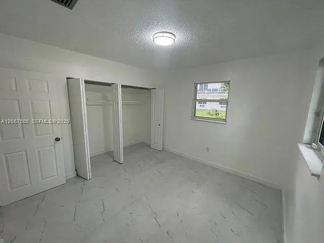 7800 N Miami Ave — Photo 16
