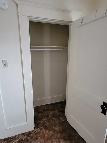 21 N Henderson St Photo 1