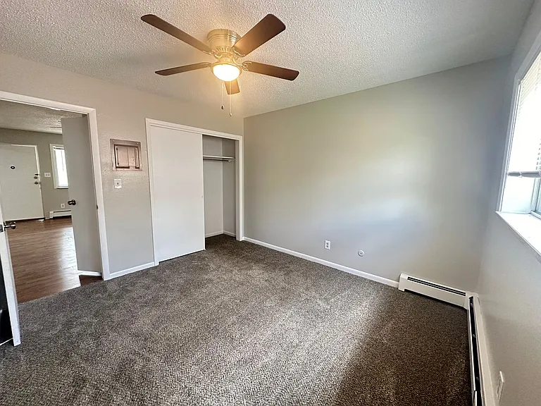 Mead Apartments — Photo 12