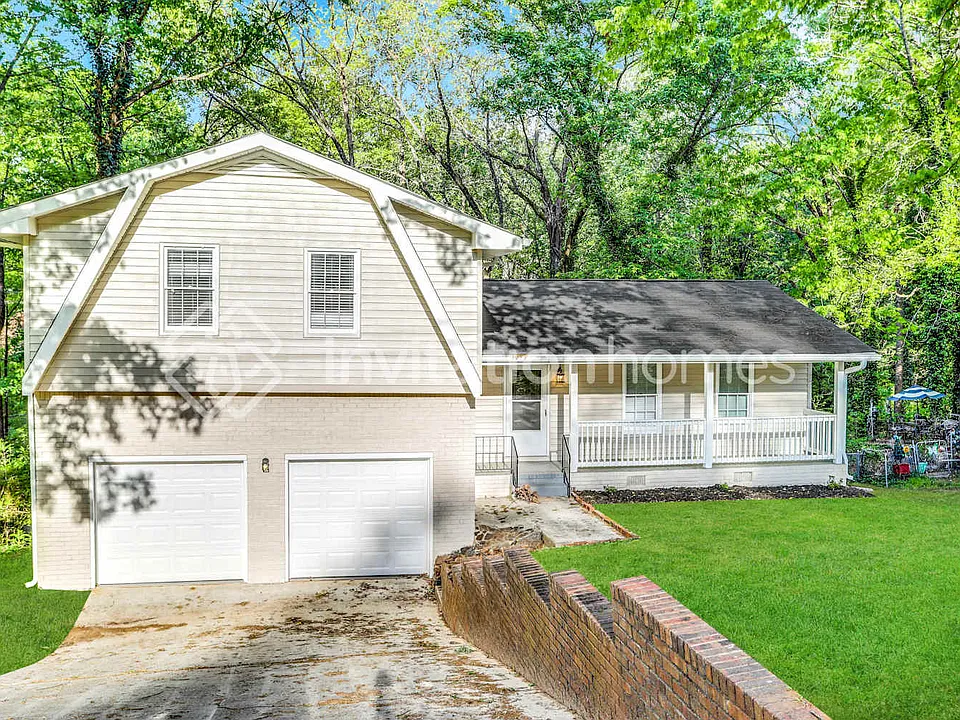 2339 Chevy Chase Ln