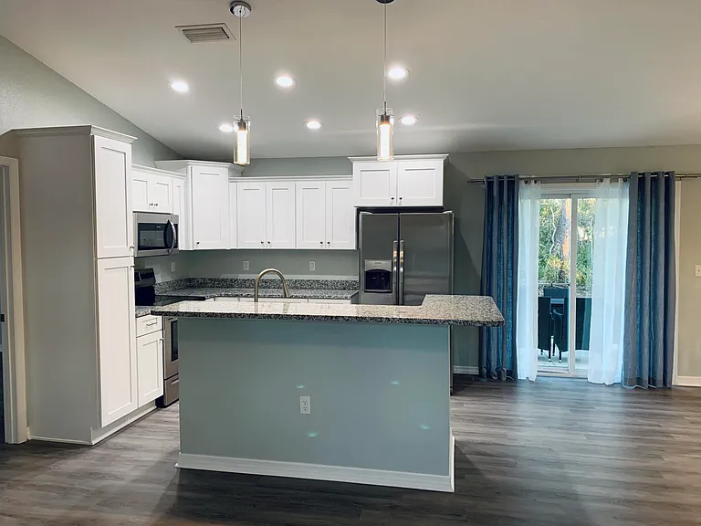 4501 Talbot St — Photo 6