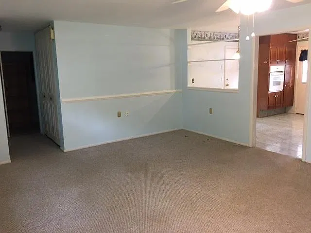 2 bed, 1036 sqft, $2,200 — Photo 4