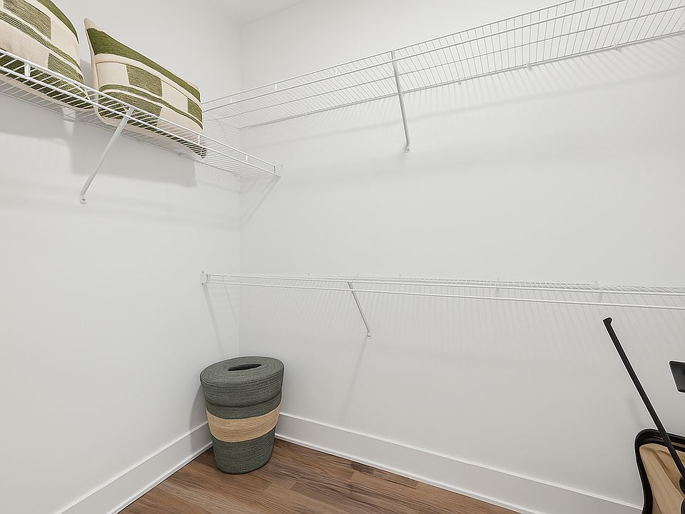 Spacious walk-in closet to fit all your clothes