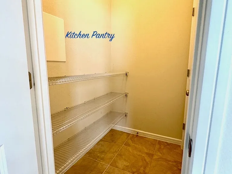 10457 Folly Beach Rd — Photo 23