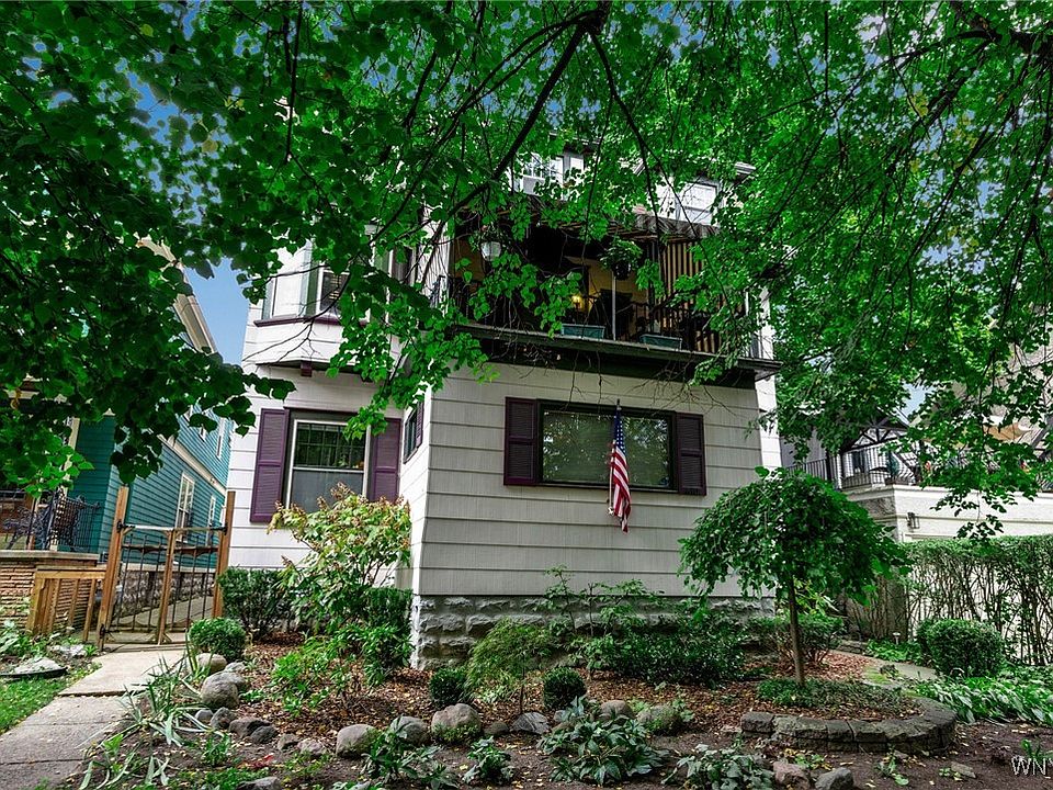 1st image of 610 Ashland Ave