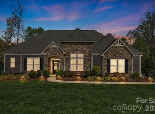 6416 Loyola Ct, Mint Hill, NC 28227