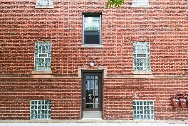1st image of 3502 W Grace St Unit 4