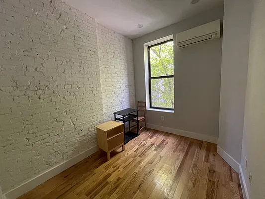 Rented by Compass | media 12