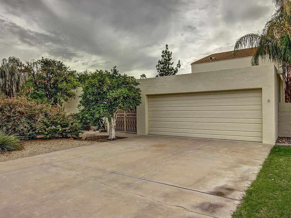 1st image of 1327 E Gardenia Dr