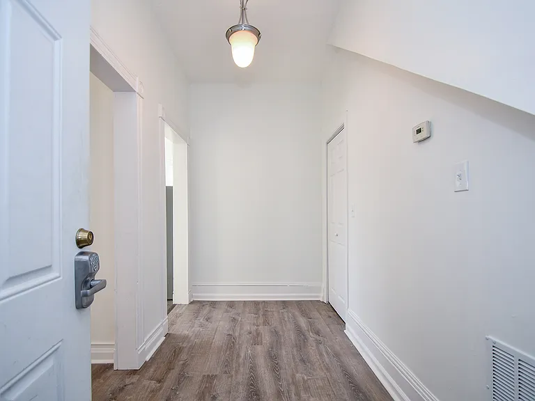1176 Woodland Ave #1A — Photo 11