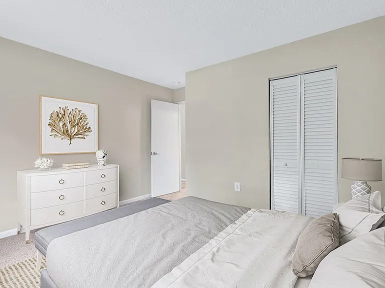 Willow Bend Townhomes — Photo 12