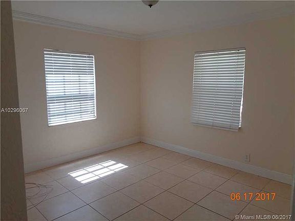 5th image of 181 NE 51st St
