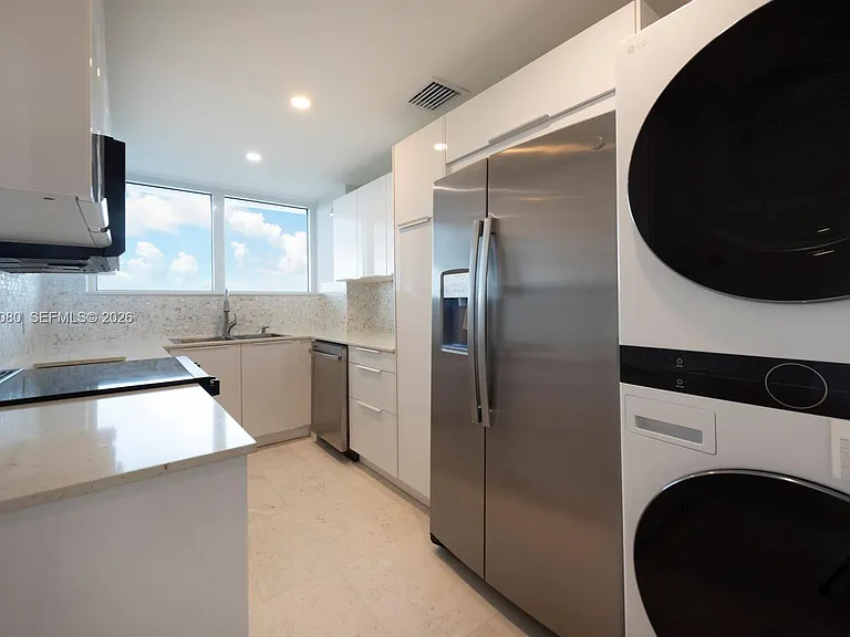 333 Sunset Dr #804 — Photo 13
