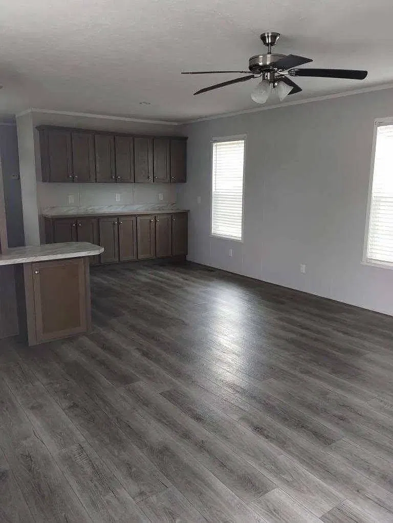 2 bed, 2.0 bath, $1,250 — Photo 2