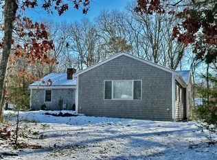 4 Salt Kettle Ln, Sandwich, MA 02563