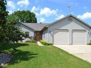 9550 Swan Crk, Saginaw, MI 48609