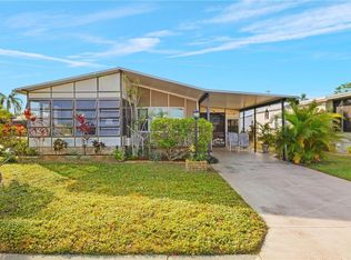 72 Atlantic Way #72, Naples, FL 34104