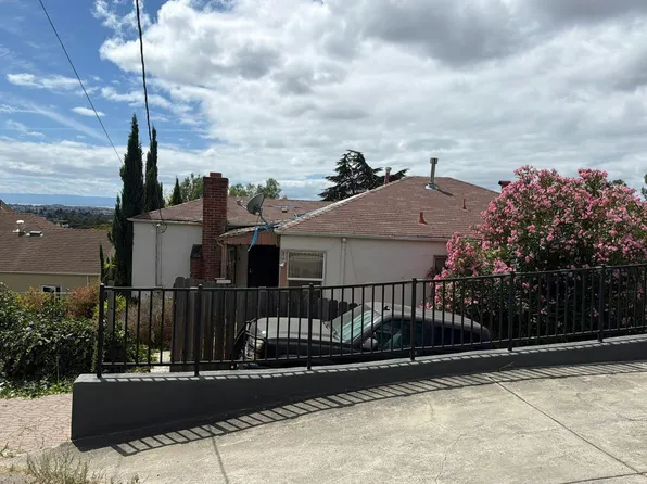3015 Bantry Ave, Oakland, CA 94605