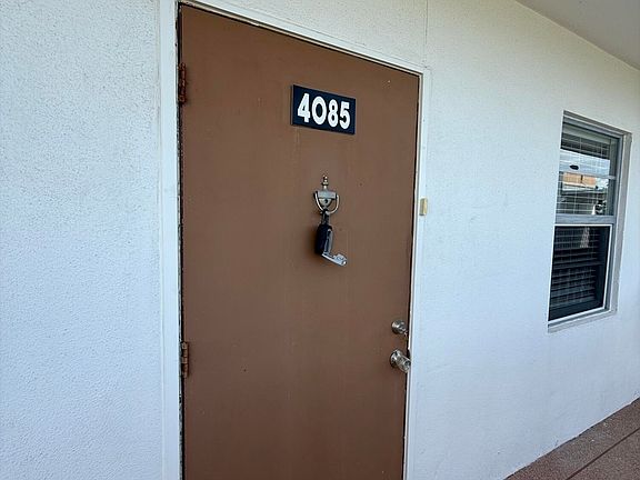 2nd image of 4085 Cornwall E