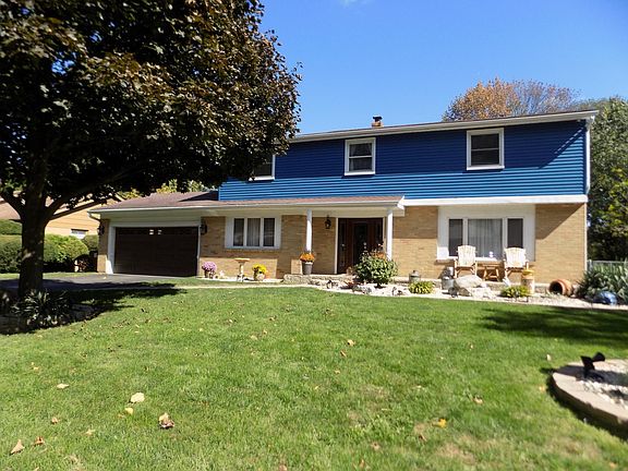 2nd image of 2773 Bordeaux Dr