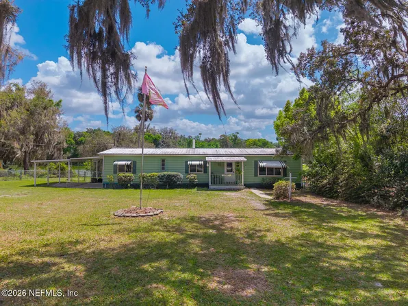 215 SARATOGA Drive, Satsuma, FL 32189