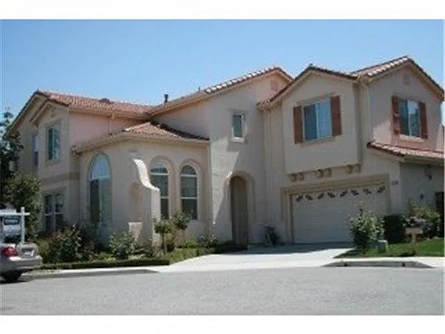 2206 Spanish Ct photo 1