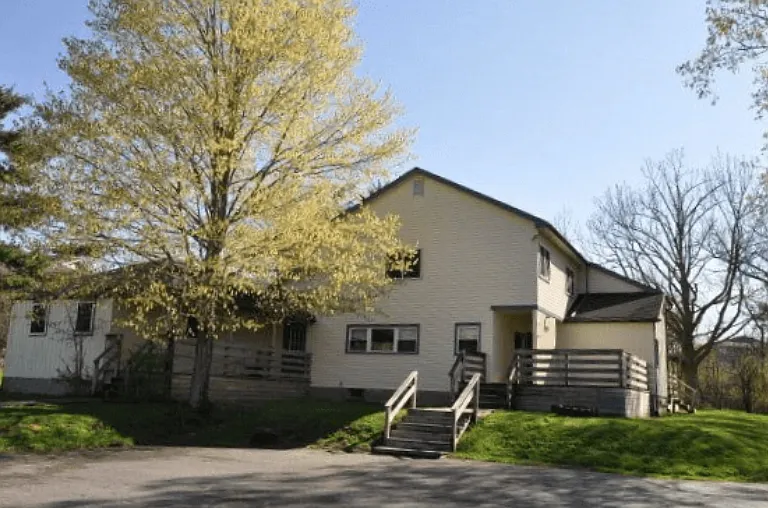 572 Warren Rd — Photo 2