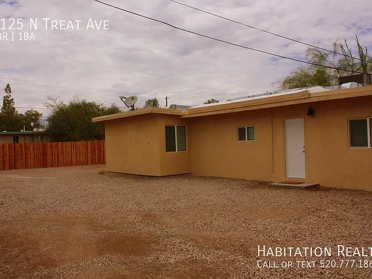2125 N Treat Ave — Photo 2