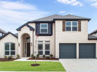 5829 Oakmere Ln, Aubrey, TX 76227