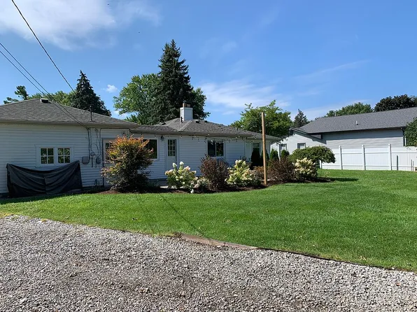 110 Blanche St, Troy, MI 48098